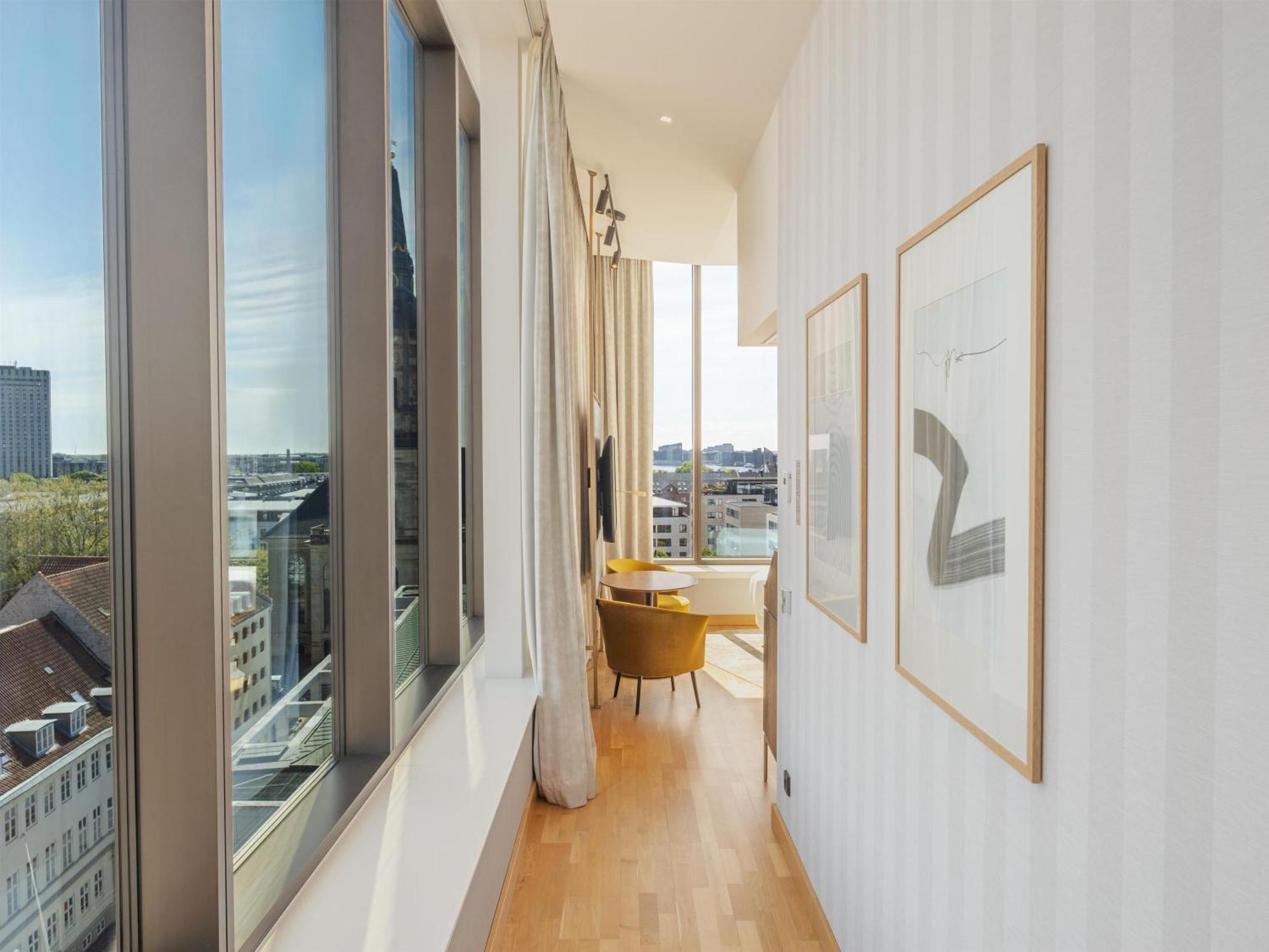 Premium Corner Room View